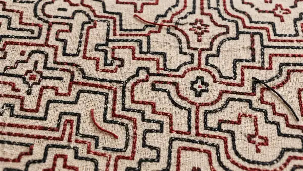 Shipibo kené embroidery, the geometric designs at the center of a tradition whose ceremony music differs from ours